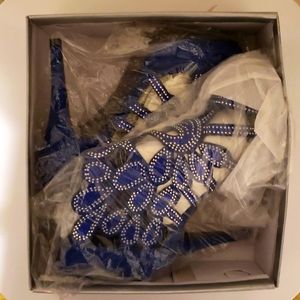 NWT,unworn.Herstyle Women's Royal Blue w/Rhinestones Peacock Design Heels Sz 7.5